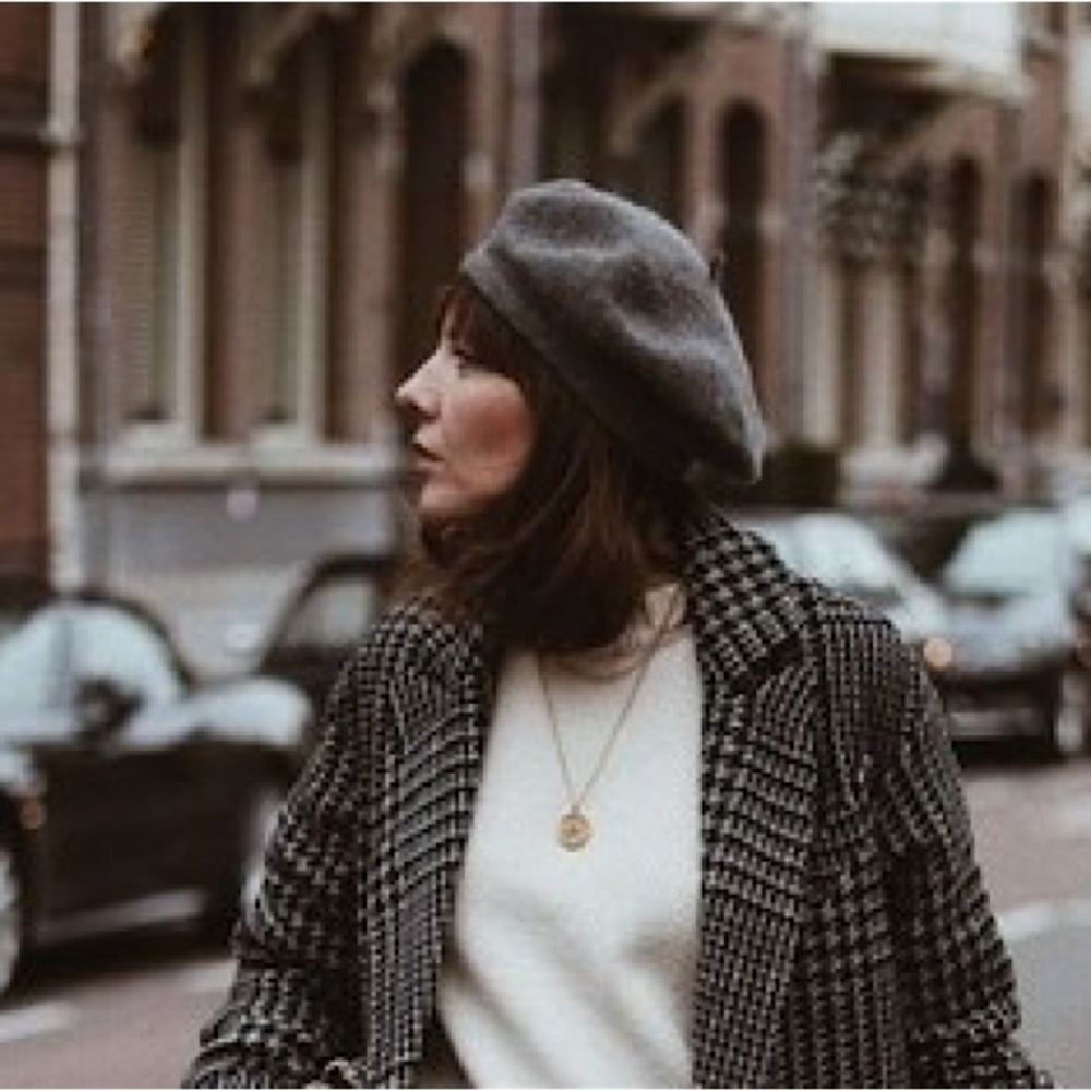 WOOL CHARCOAL GRAY BERET